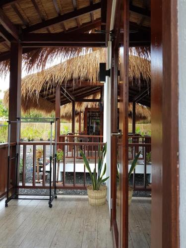 Alona Vikings Lodge 2 photo