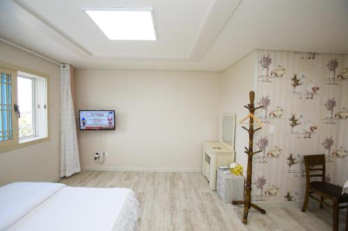 Haeneoul Room Type - Deluxe Studio