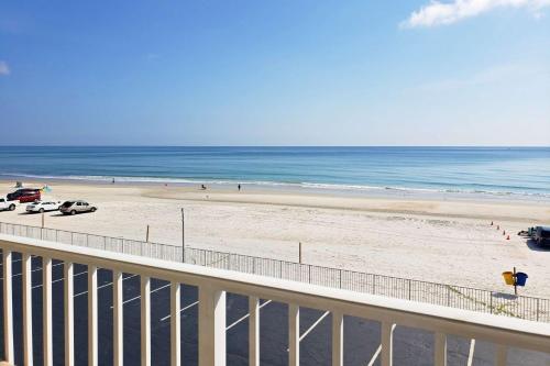 Pirates Cove Condo Unit #227 in Daytona Beach Shores, USA