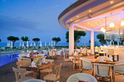 ห้องอาหาร, Pernera Beach Hotel in โพรทาราส