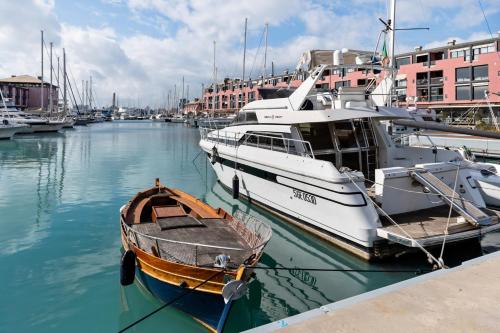 GuestHost - Porto Antico & Aquarium Flat, Genua