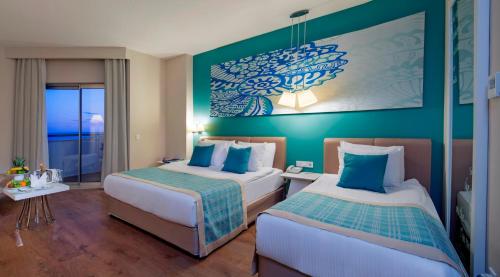 Triple room