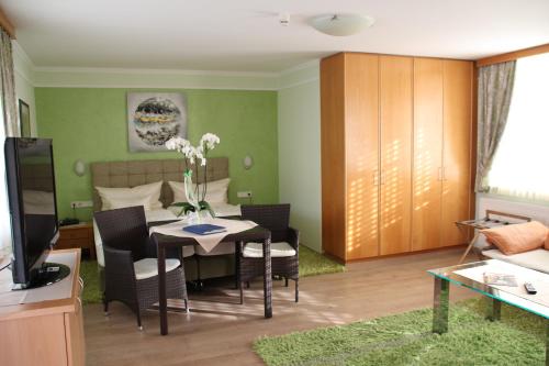 Hotel Lang - image 5