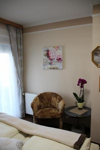 Hotel Lang - image 8