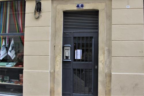 Apartaments Sant Jordi Girona 97 - image 2