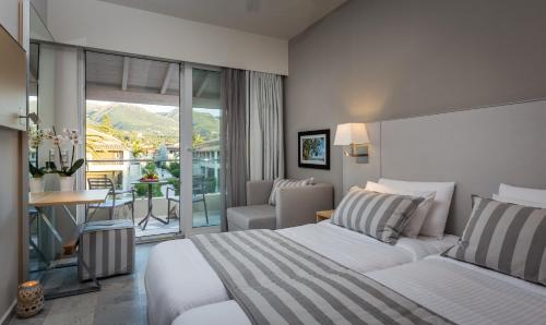 Acharavi Beach Hotel