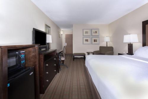 Holiday Inn Riverton-Convention Center, an IHG Hotel