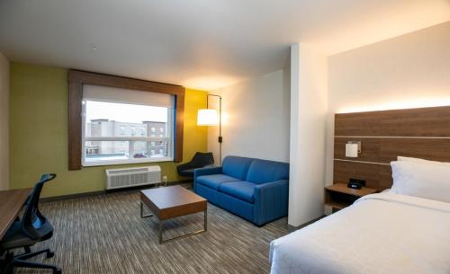 Holiday Inn Express - Lethbridge Southeast, an IHG Hotel