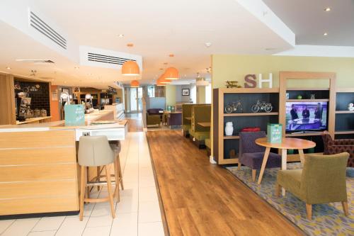 Bar/lounge, Holiday Inn Slough Windsor in Slough
