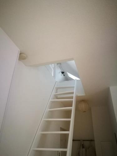 45 m² Maisonette-Wohnung in Uni-/Hauptbahnhofnähe