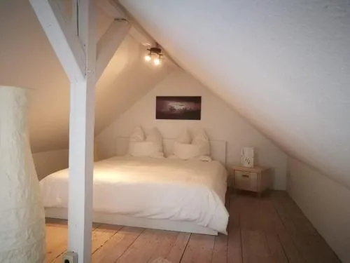 45 m² Maisonette-Wohnung in Uni-/Hauptbahnhofnähe in Duisburg, Deutschland