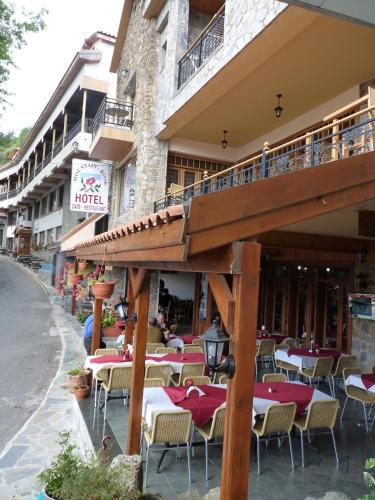 Mountain Rose Hotel & Restaurant in Pedoulas