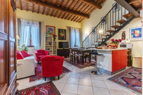 Ariostea University Duplex Apartment - image 14