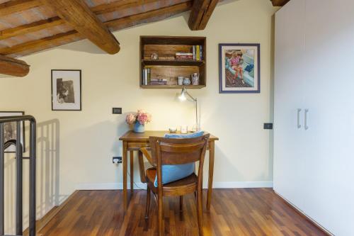 Ariostea University Duplex Apartment - image 8