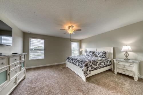 Green Meadow Getaway - image 9