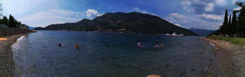 Lingkungan sekitar, House by The Sea in Lepetane