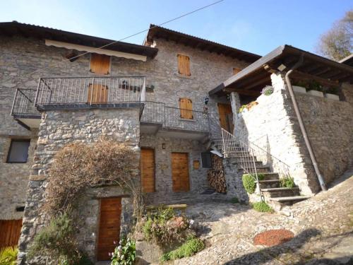  Rustico Lago di Como b&b in Barna