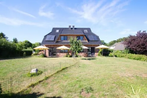 Ostseehaus Odin Doppelhaushälfte in Wiek auf Rügen, Deutschland