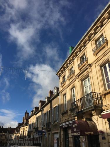 Hôtel du Commerce - Hotel - Semur-en-Auxois