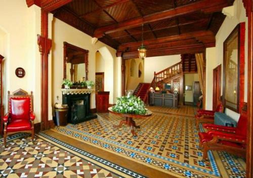 Mount Falcon Estate - image 8