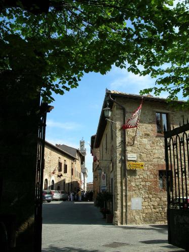  Angolo Alla Fortezza - Gigliola Contucci, Pension in Montepulciano