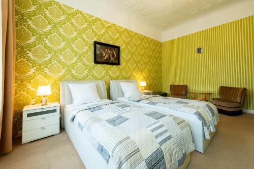 Hotel Pension Dahlem - image 11