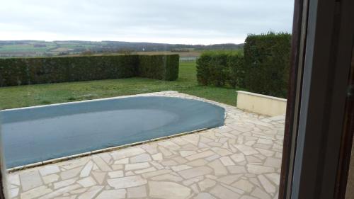 Rõdu/terrass, Maison de vacances pour 6 personnes avec piscine in Lainsecq