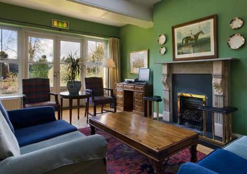 บริการและสิ่งอำนวยความสะดวก, The Dunraven, Adare in อเดร์