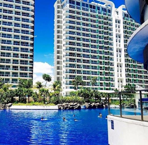 AZURE C1 with balcony wifi MULTIPLE UNITS near airport, Metro Manila