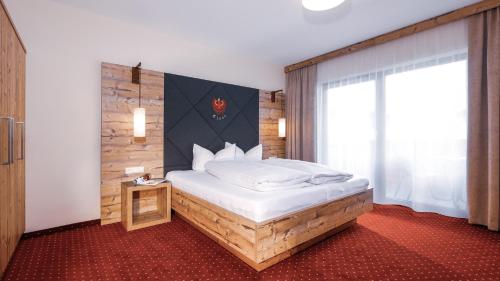2 bedrooms, 3 beds