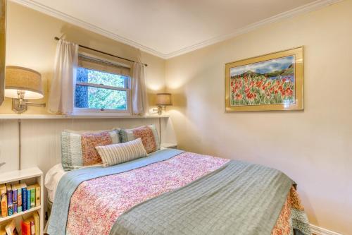 Woodland Cottage by the Sea - image 9