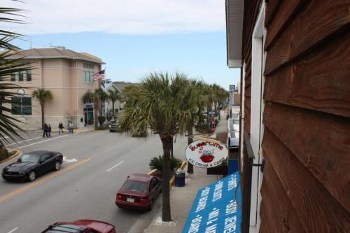 Shangri-La - image 5