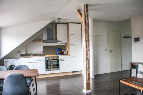 EXKLUSIVE 2 Zi. Dachgeschosswohnung in Top Lage!, Bremen (photo 7)