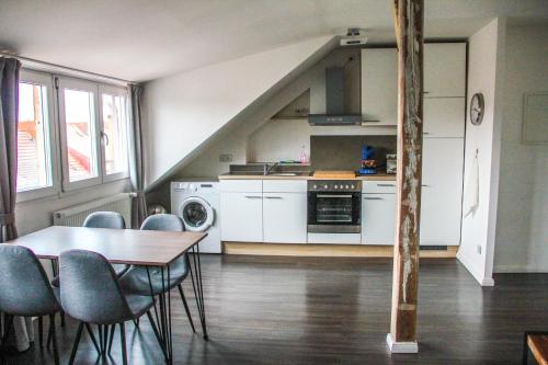EXKLUSIVE 2 Zi. Dachgeschosswohnung in Top Lage!, Bremen (photo 6)