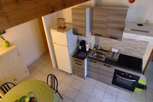 ห้องครัว, gite des deux rivières (gite des deux rivieres) in น็อง