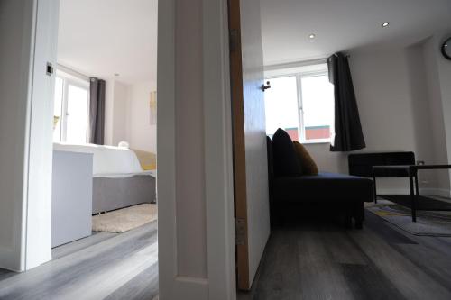 Birmingham NECAirport Interchange shortstay homebase - main image