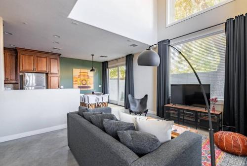 WanderJaunt - Fulton - 2BR - Tempe