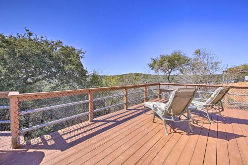 Stunning Canyon Lake Home with Deck Hot Tub and Kayak! - image 6
