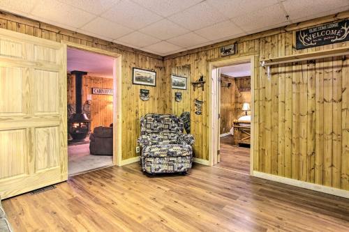 Couples Cabin Great Smoky Arts and Crafts Community - image 7