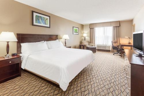 Holiday Inn Express Charles Town