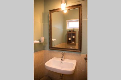 My Secret Cafe's Flat In Town My Secret Cafe's Flat In Town