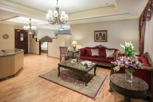 Amjad Royal Suites Hotel Jeddah - image 7