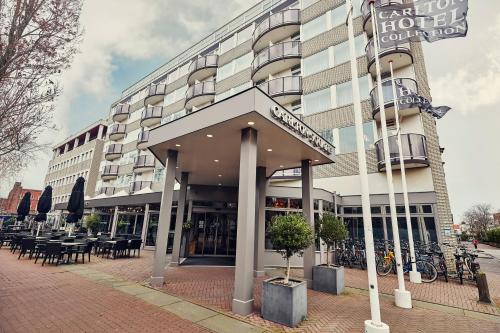 Entrance, Carlton Square Hotel in Haarlem