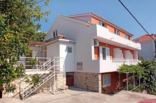 Apartments and rooms with WiFi Hvar - 109