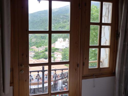 Mountain Rose Hotel & Restaurant in Pedoulas