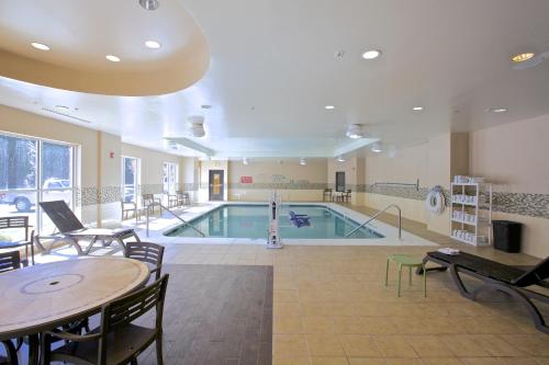 Holiday Inn Express & Suites Atlanta NE- Duluth, an IHG Hotel