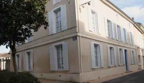 La Maison DUFFOUR chambres d'hôtes avec Petit Déjeuner