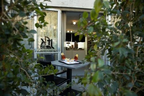 Best Western JFK Hotel - image 4