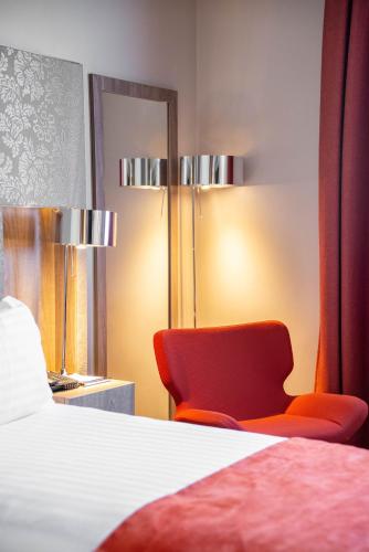 Best Western Plus Paris Velizy - main image