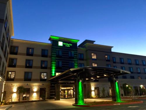 Holiday Inn Hotel & Suites Silicon Valley – Milpitas, an IHG Hotel